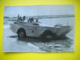 HOPCT 544 R - FOTOGRAFIE VECHE-D= 18 / 13 CM -MASINA AMFIBIE -MIJLOACE DE TRANSPORT -1947-FOTO AGENTIA ACME PHOTOS 1947