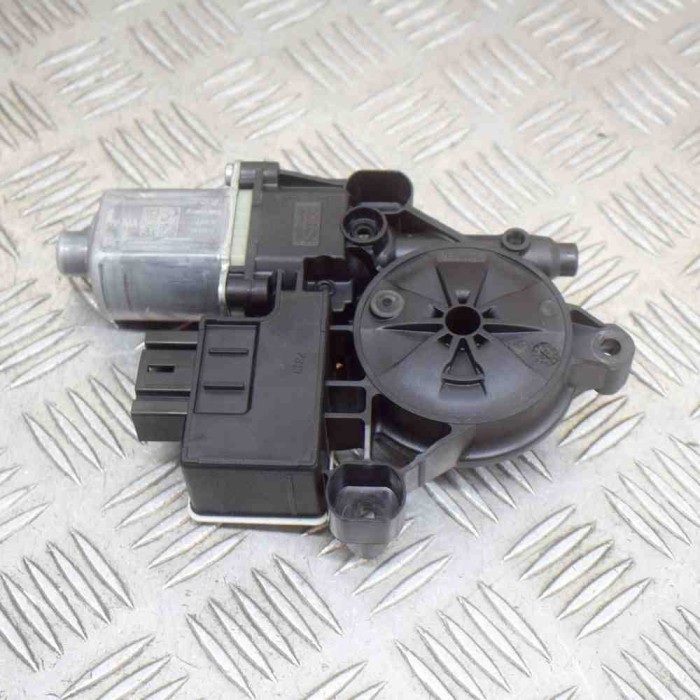 Motor macara geam ușă dreapta spate VW GOLF VIII CD1 2020 OEM: E850202141,0130822123 13521956