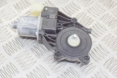 Motor macara geam ușă dreapta spate JAGUAR I-PACE X590 2020 OEM: 0130822082,E840368010A 12183561 foto