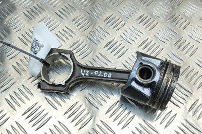 Piston FIAT DOBLO MPV 119_, 223_ 2010 OEM: 55208624,73502643 31521050 foto