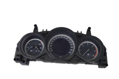 Ceas de bord MERCEDES-BENZ C W204 2012 OEM: A2049022903,A2049017902,A2049023103,A2049004809 17924617 foto