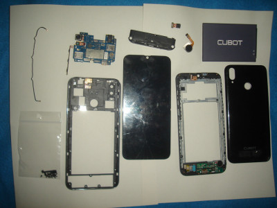 TELEFON CUBOT R 15 PRO DISPLAY CRAPAT CITITI DESCRIEREA PRET NEGOCIABIL foto