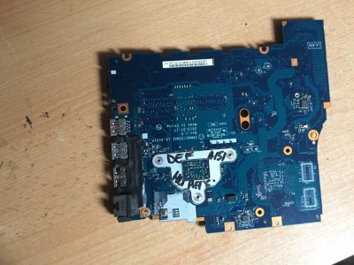 Placa de baza defecta Toshiba satellite M50D, M50 - A - { A151} foto