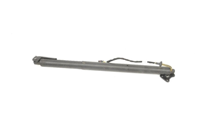 Amortizor haion dreapta PORSCHE MACAN 95B 2014 OEM: 95B827428B,95B827602A 11636223
