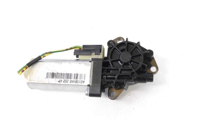 Motor control scaun față dreapta TESLA MODEL S 2017 OEM: 6004RA3202 16042118