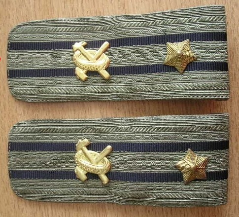 C1 14 - Grade militare - comunism - camasa bluza - maior auto
