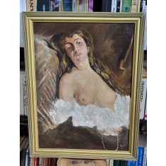 NUD .ULEI PANZA.NESEMNAT