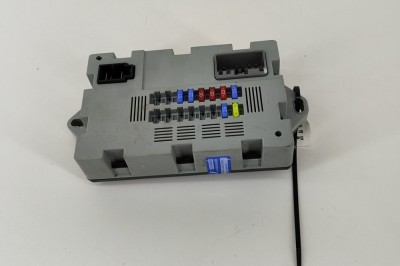 Modul panou de siguranțe LAND ROVER RANGE ROVER EVOQUE L538 2017 OEM: CPLA-14Q073-AA,7370-7520 28419919 foto
