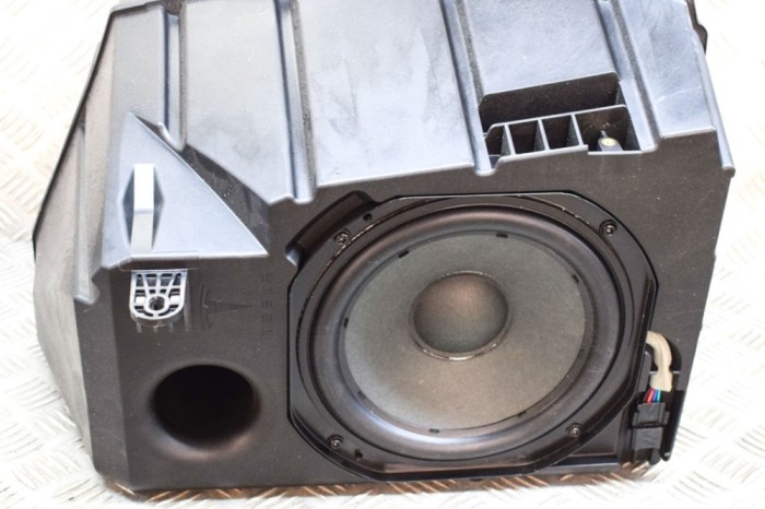 Subwoofer TESLA MODEL 3 2022 OEM: 1079746-00-D,1079747-00-D | 20320258