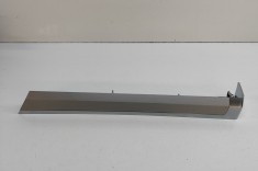 Ornament panou ușă st&acirc;nga spate PORSCHE CAYENNE 92A 2011 OEM: 7P5867419A,7P5.867.419.A | 30026665