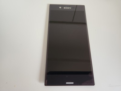 Display pentru Sony Xperia XZ compatibil foto