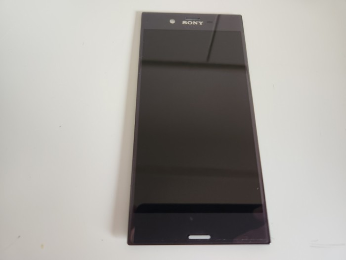 Display pentru Sony Xperia XZ compatibil