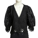 Bluza neagra din broderie cu maneci bufante