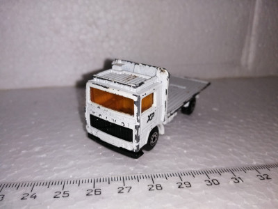 bnk jc Matchbox Volvo Truck - 1/90 foto