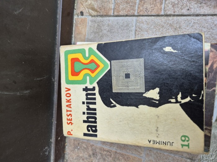 Labirint vintage