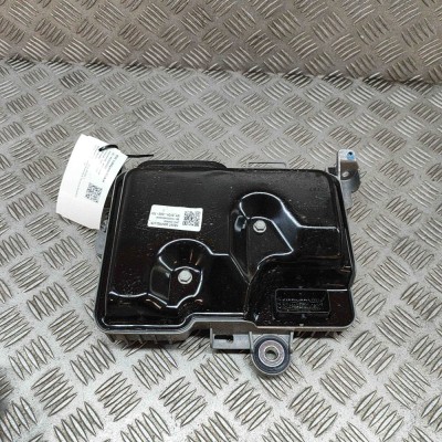 Modul de confort TESLA MODEL Y 2022 OEM: 1497327-00-B,1497319-00-E 25291193 foto