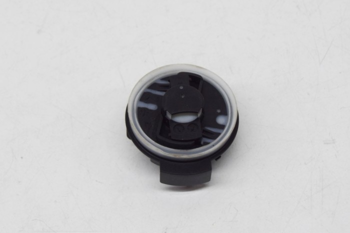 Senzor de impact dreapta față MERCEDES-BENZ C W205 2016 OEM: A2229051500 12101545