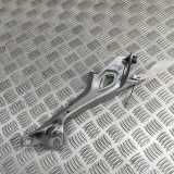 Suport aripa dreapta față AUDI A6 Avant 4G5, C7, 4GD 2015 OEM: 4G0821136A 31459769