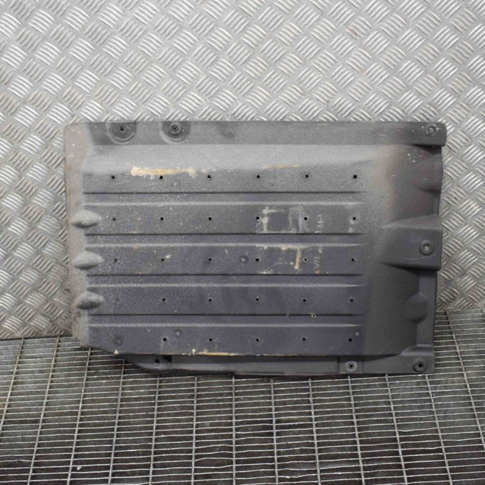 Scut motor dreapta spate HYUNDAI TUCSON TL, TLE 2017 OEM: 84148-D7000,84147-D7000