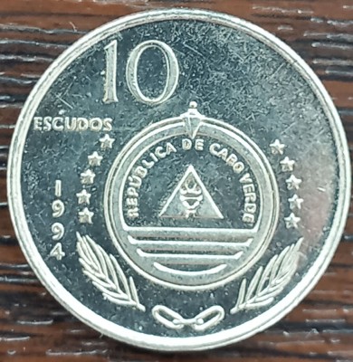 (M1908) MONEDA CABO VERDE - 10 ESCUDOS 1994 - CARVALHO, EXOTICA foto