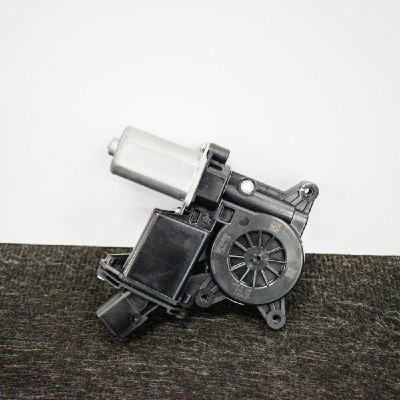 Motor macara geam ușă dreapta față OPEL ASTRA K 2016 OEM: GD-558LFSN215925C39402-100C46108-100C07521-102 | 3372394 foto