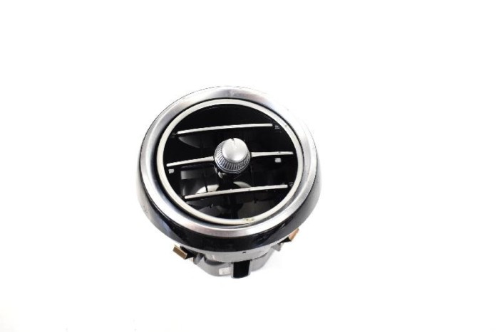 Gura de ventilație planșa de bord MERCEDES-BENZ C T-Model S205 2017 OEM: a2058304604 10674959