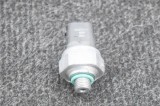 Senzor de presiune aer condiționat BMW 3 F30, F80 2015 OEM: 9323658 11372897