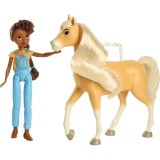 Set de joaca Spirit, Papusa Prudence si Chica Linda, calutul cu spirit de libertate