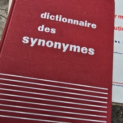 Dictionnaire des synonymes de la langue fran&amp;ccedil;aise - Ren&amp;eacute; Bailly foto
