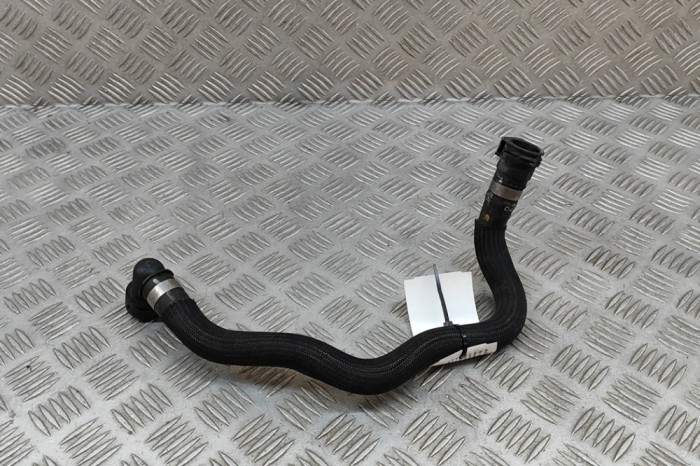 Furtun de lichid de răcire CITRO&Euml;N DS7 Crossback 2021 OEM: 9822192580 27752054