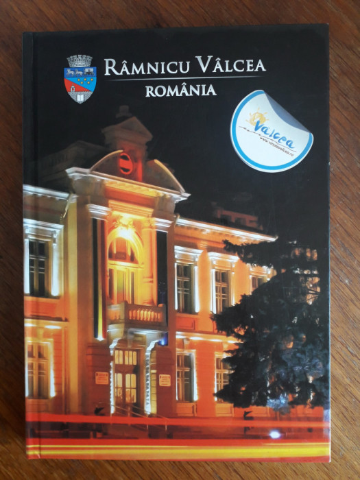 Ramnicu Valcea , ghid, monografie fotografica / R3P1F