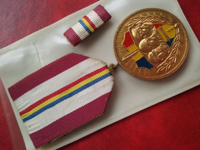 Medalia A XXX-a Aniversare a Armatei Romane foto