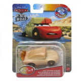 Cars Masinuta Cave Fulger Mcqueen Cu Culori Schimbatoare, Mattel