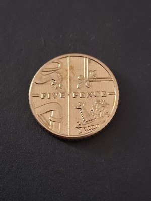 5 pence 2013 foto