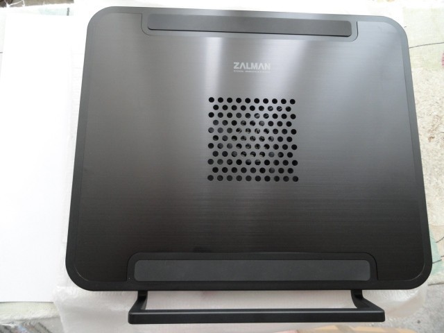 Stand cu cooler Zalman ZM NS 1000F