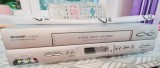 Video recorder VHS nou SHARP stereo