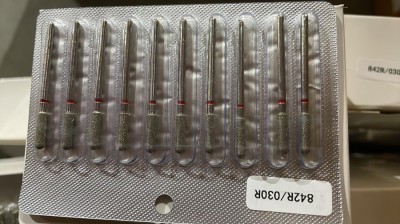 Capăt de freză de diamant pentru cuticule, cilindru, br&amp;acirc;u roșu, 842R/030R foto