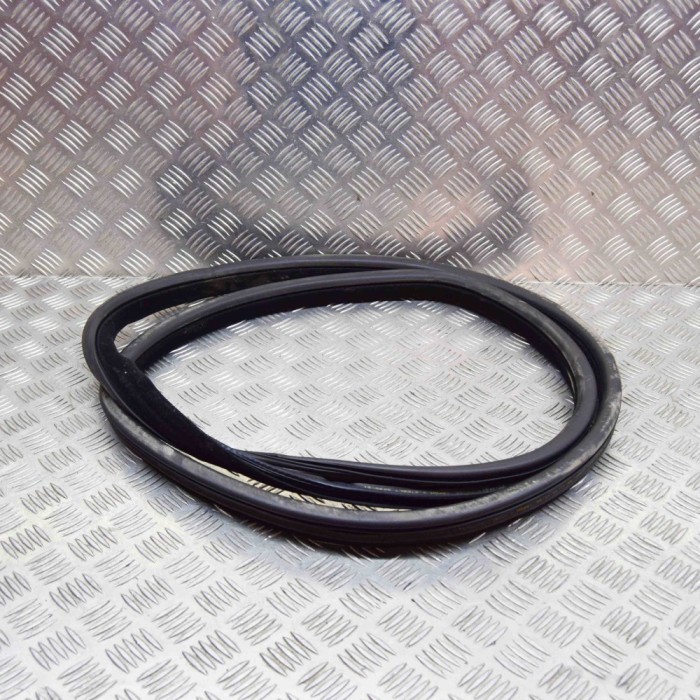 Garnitura ușă dreapta spate JAGUAR E-PACE X540 2020 OEM: J9C3-253A10-A