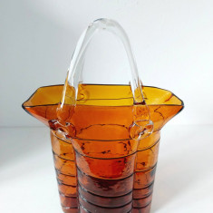 Vaza sticla in forma de poseta sacosa, vintage, 28cm inaltime, design deosebit