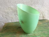 Design / Vintage - Abajur verde model deosebit mijlocul sec XX pentru lustra lampa veioza !