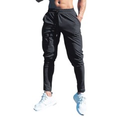 Pantaloni Sport Barbati, Regular Fit, usor elastici, cu buzunare, Negru - S
