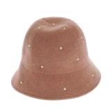Palarie maro cu perle