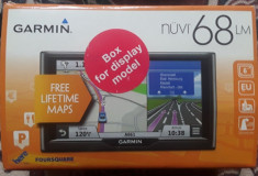 GPS Garmin Nuvi 68 LM foto