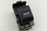 Buton geam ușă st&acirc;nga spate TOYOTA LAND CRUISER _J15_ 2018 OEM: 8481030220,84810-30220 30380104