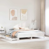 Cumpara ieftin Cadru de pat fără saltea, alb, 200x200 cm, lemn masiv pin