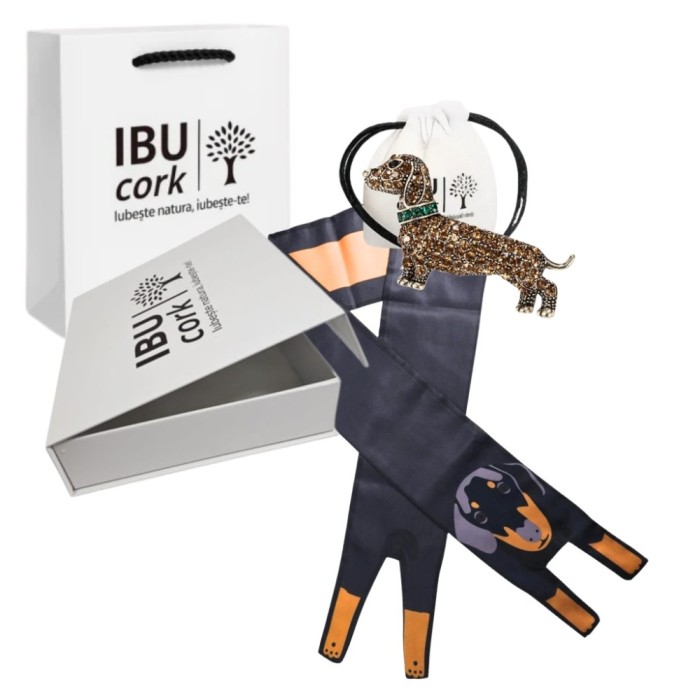 Set cadou esarfa si brosa Teckel