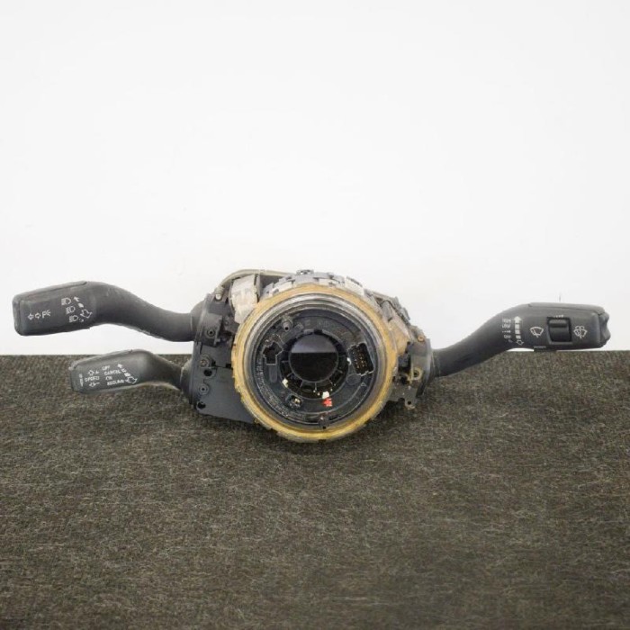 AUDI A8 D3 4E2, 4E8 2009 OEM: 4E0953521B4E0953503F SKU: 2740312