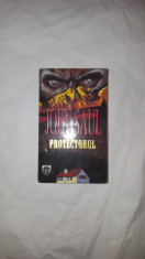 PROTECTORUL = JOHN SAUL foto