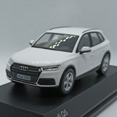 Macheta Audi Q5 - iScale 1/43