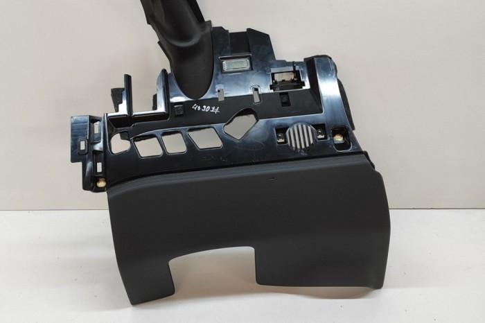 Ornament inferior planșa de bord AUDI Q7 4M 2019 OEM: 4M1880301 27571055